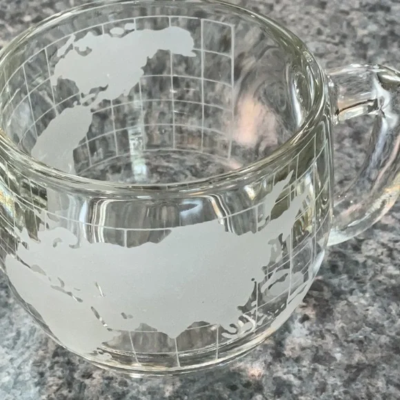 Nestle Nescafé world coffee cups. Vintage set of three. - Picture 8 of 10